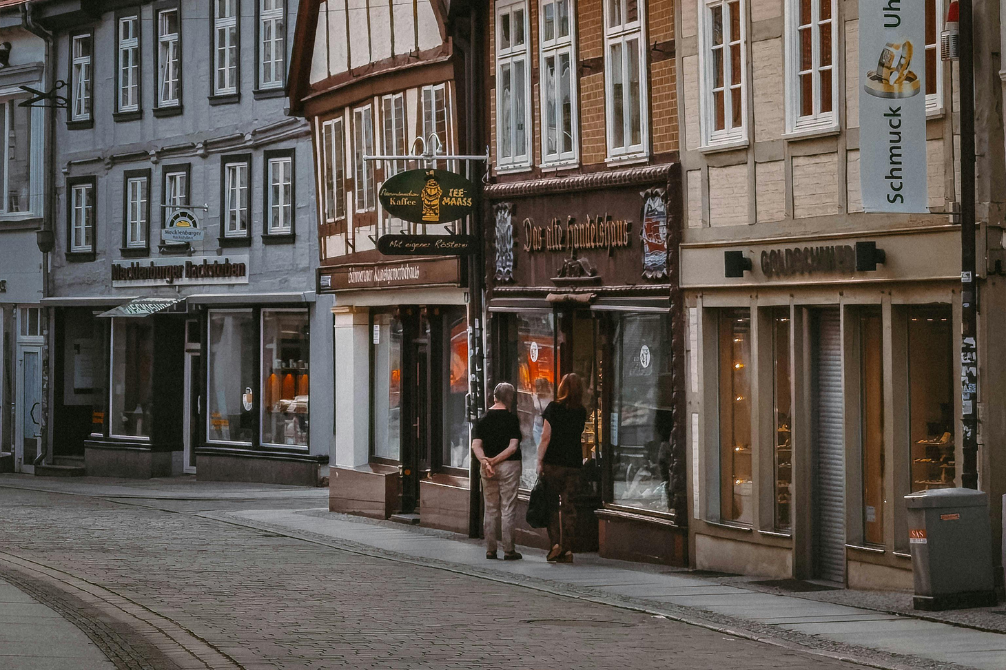 Photo de Anh Nguyen: https://www.pexels.com/fr-fr/photo/rue-d-aot-17789410/