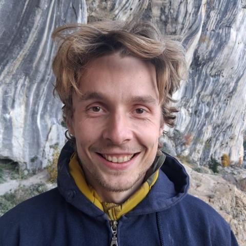 Profile picture for user bansacl